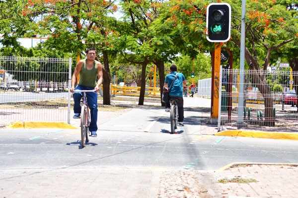 Aspecto de una ciclovía en León. Foto: IMPLAN