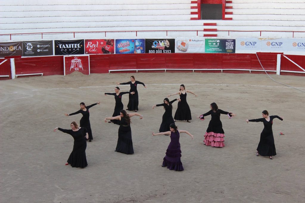 Gala por el 30 aniversario de la Escuela de Danza Sacromonte