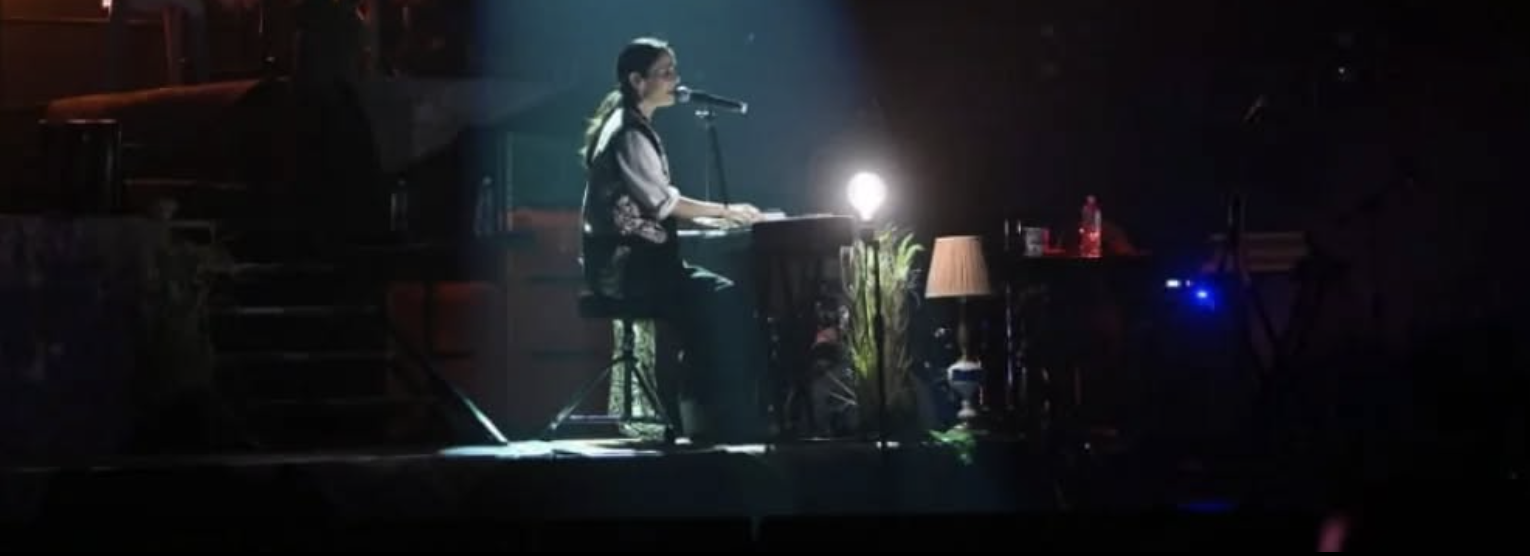 Presentación de Julieta Venegas en el Teatro Manuel Doblado.
