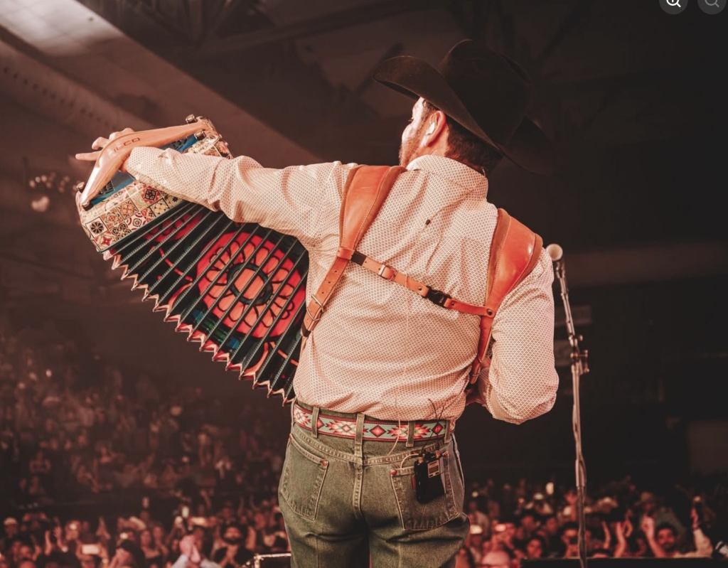 Intocable celebra 36 años de trayectoria con concierto en León Guanajuato